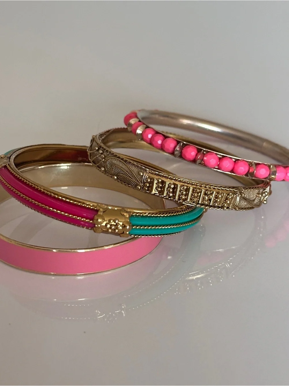 Lot 4 Womens Bangle Bracelets Gold Tone Beaded Enamel Boho Stackable Pink Teal⁠